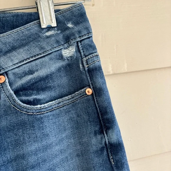 PAIGE Colette Crop Flare Jeans Size 26 - Picture 9 of 14